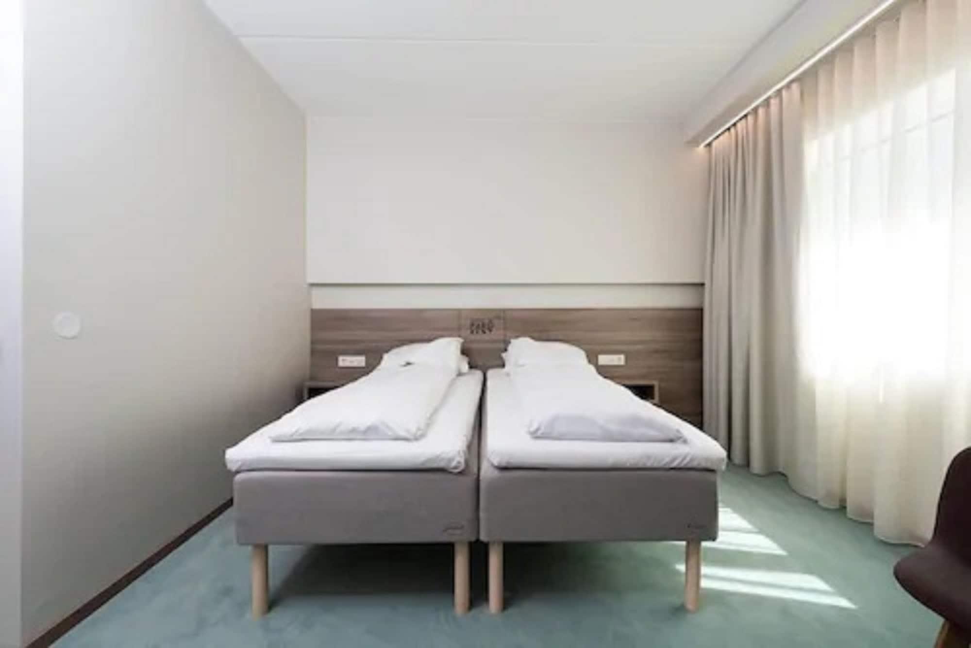 Thon Partner Hotel Parken Kristiansand Bagian luar foto