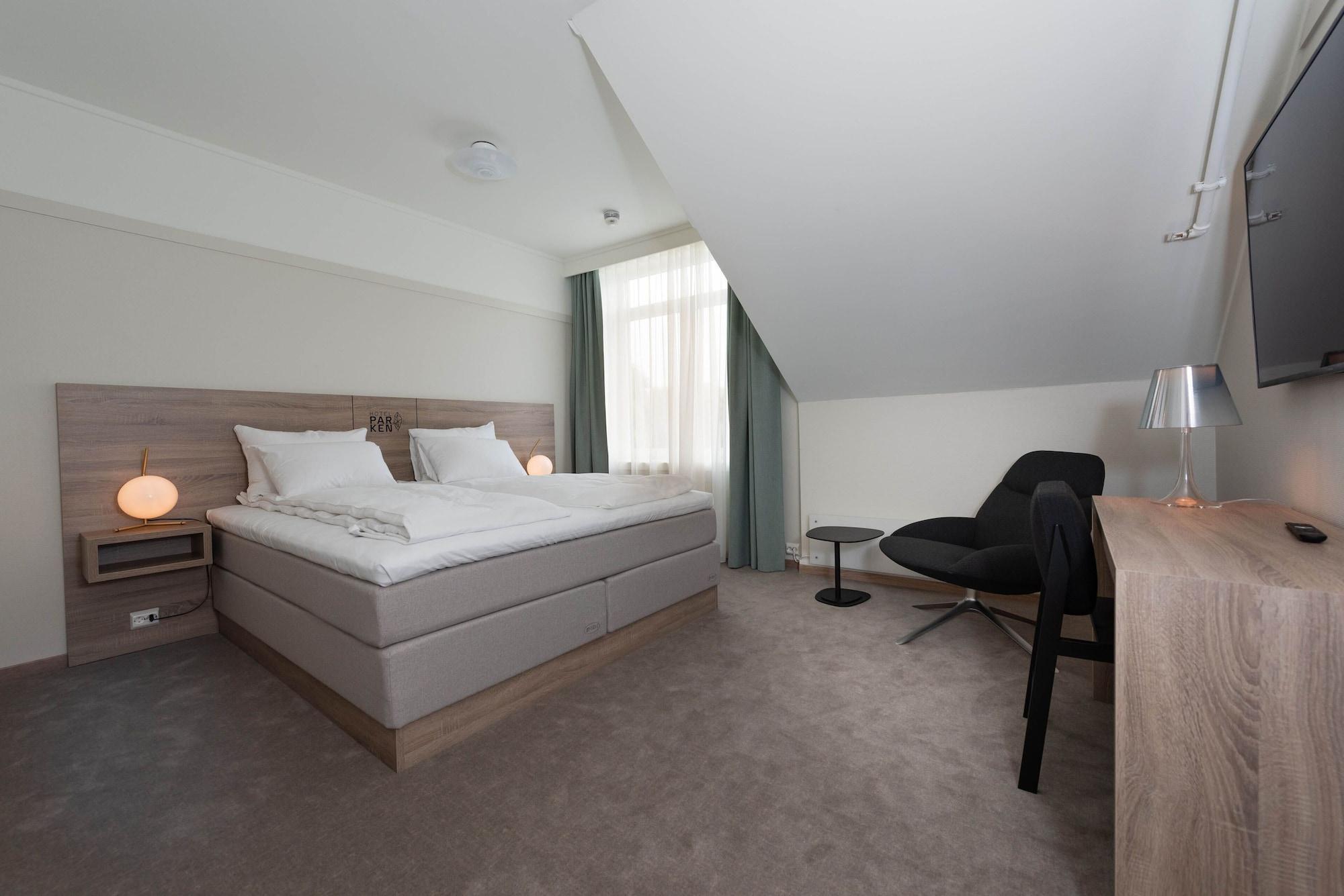 Thon Partner Hotel Parken Kristiansand Bagian luar foto