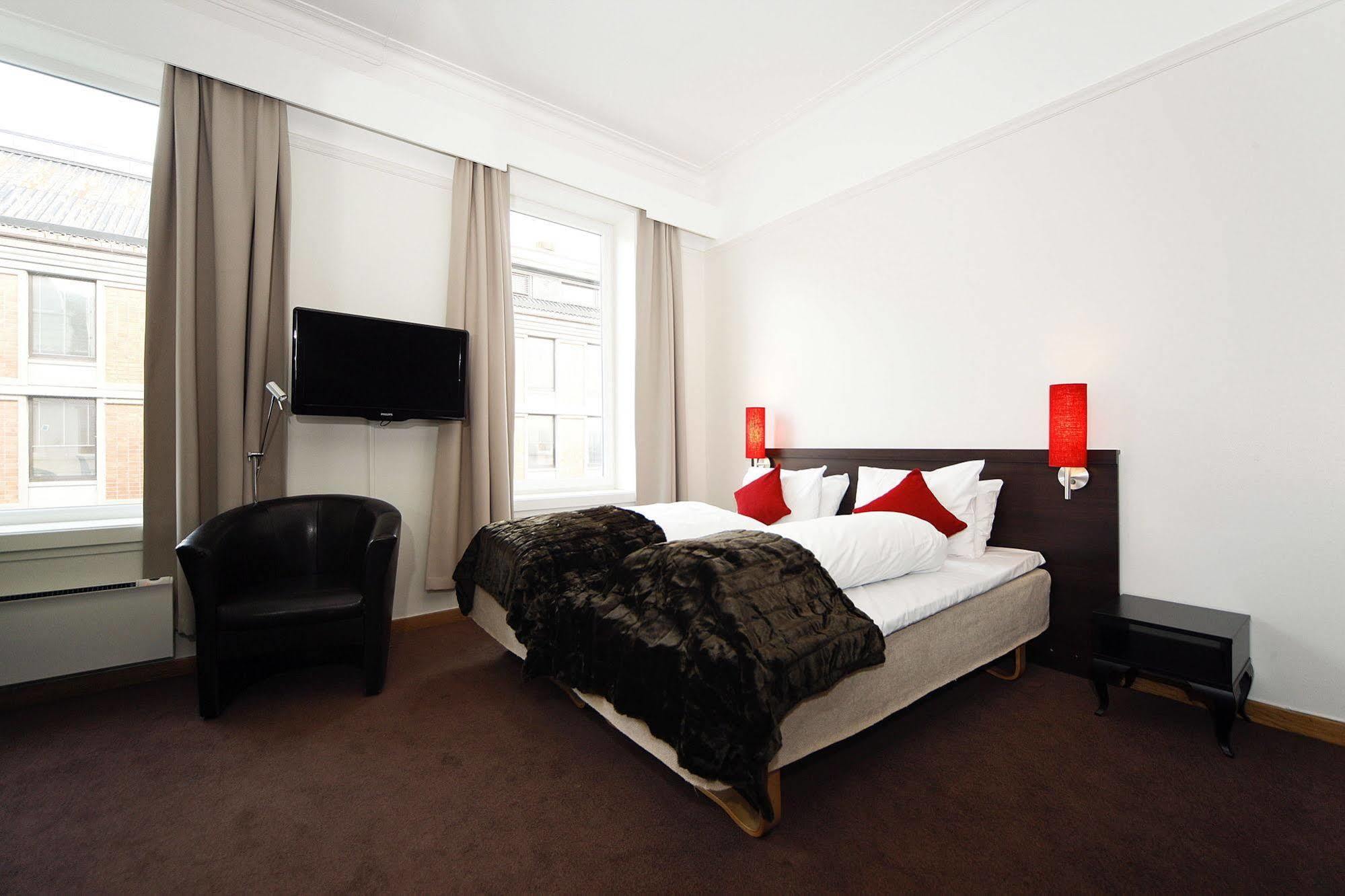 Thon Partner Hotel Parken Kristiansand Bagian luar foto